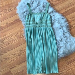 🦋 Matilda Jane Green Dress - XS 🦋